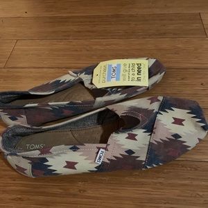 Aztec Tom’s Slip Ons